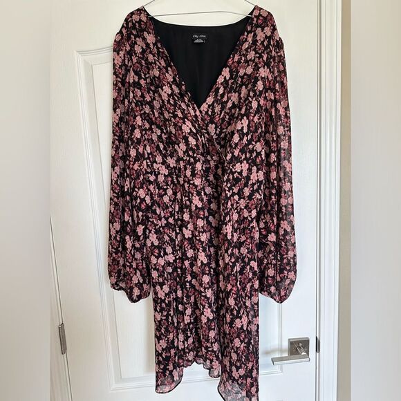 City Chic Size 22 Floral Dress, Long Sleeve, Flowy, Pink and Black - Picture 3 of 8